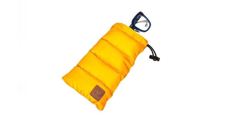 Estuche_amarillo_3.jpg